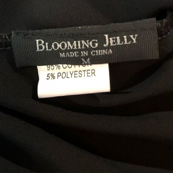 Blooming Jelly Top Blouse Black White Lace V-Neck Oversized Long Sleeves Medium - Picture 5 of 5